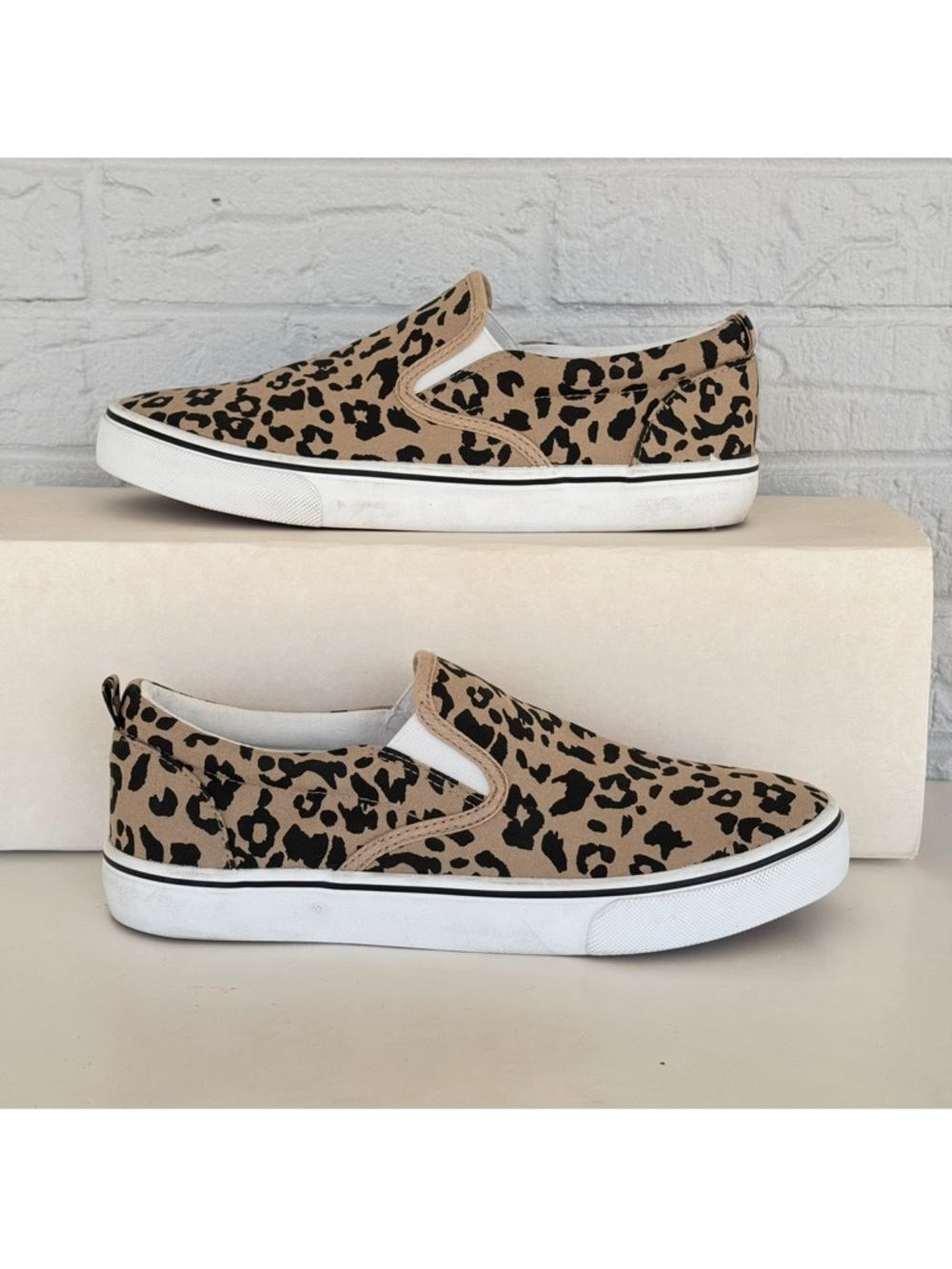 Leopard Print Slip-On Canvas Sneakers Women's 9.5